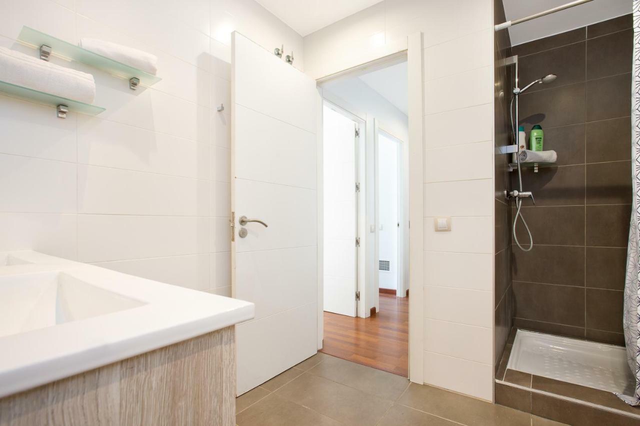 Stay U-Nique Apartments Girona برشلونة المظهر الخارجي الصورة